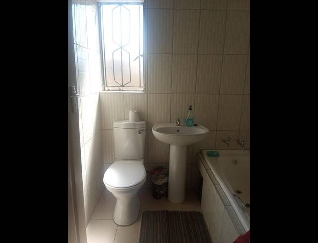 2 BEDROOM HOUSE FOR SALE IN PALM SPRINGS